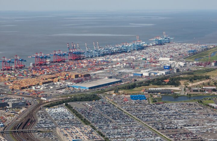 Ships & Harbors